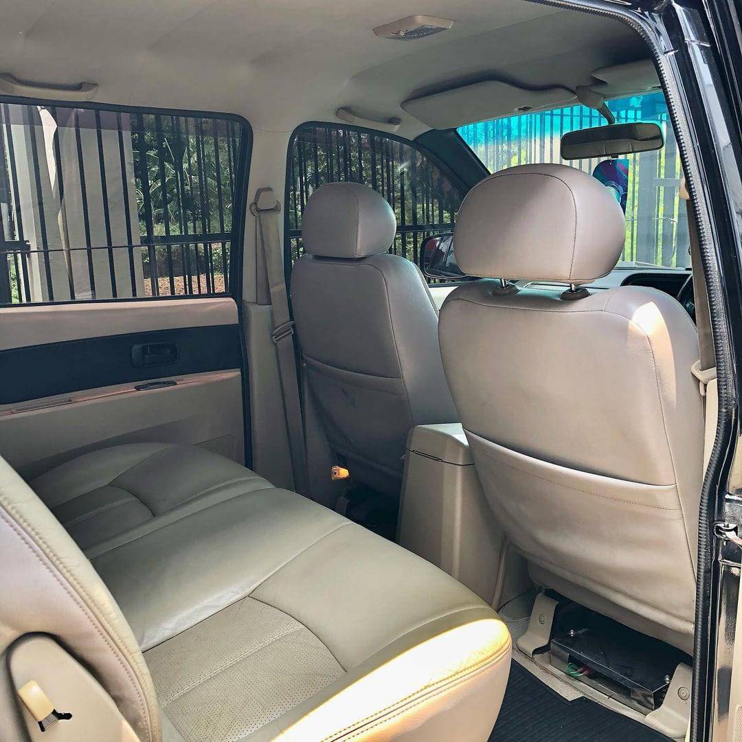 2009 Isuzu Panther LS 2.5L MT 2009 Isuzu Panther LS 2.5L MT