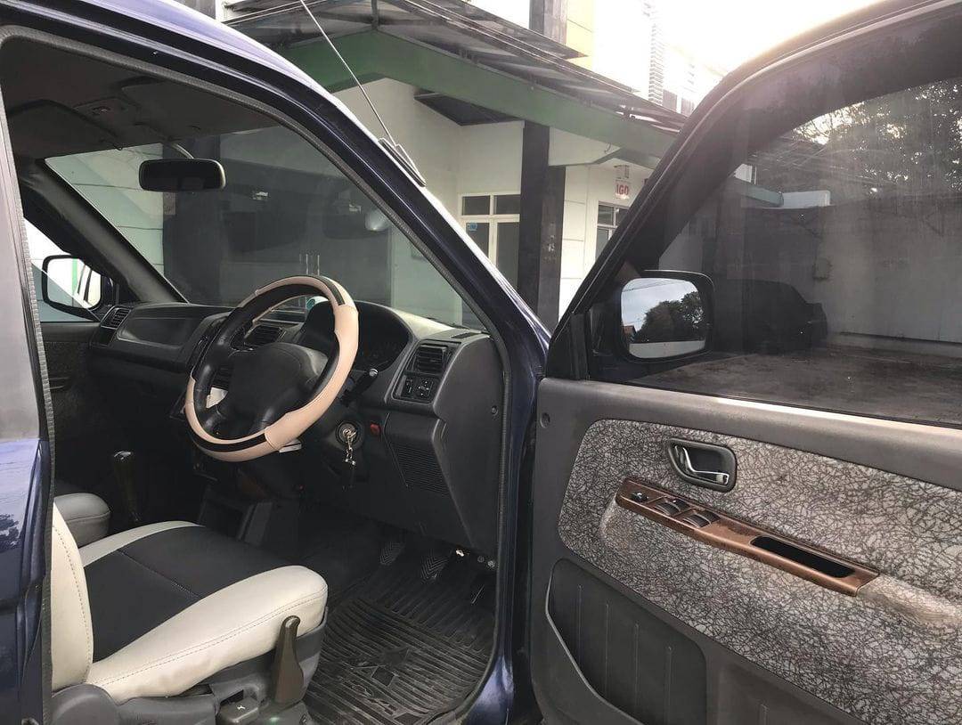 2002 Mitsubishi Kuda  diamond 2002 Mitsubishi Kuda  diamond