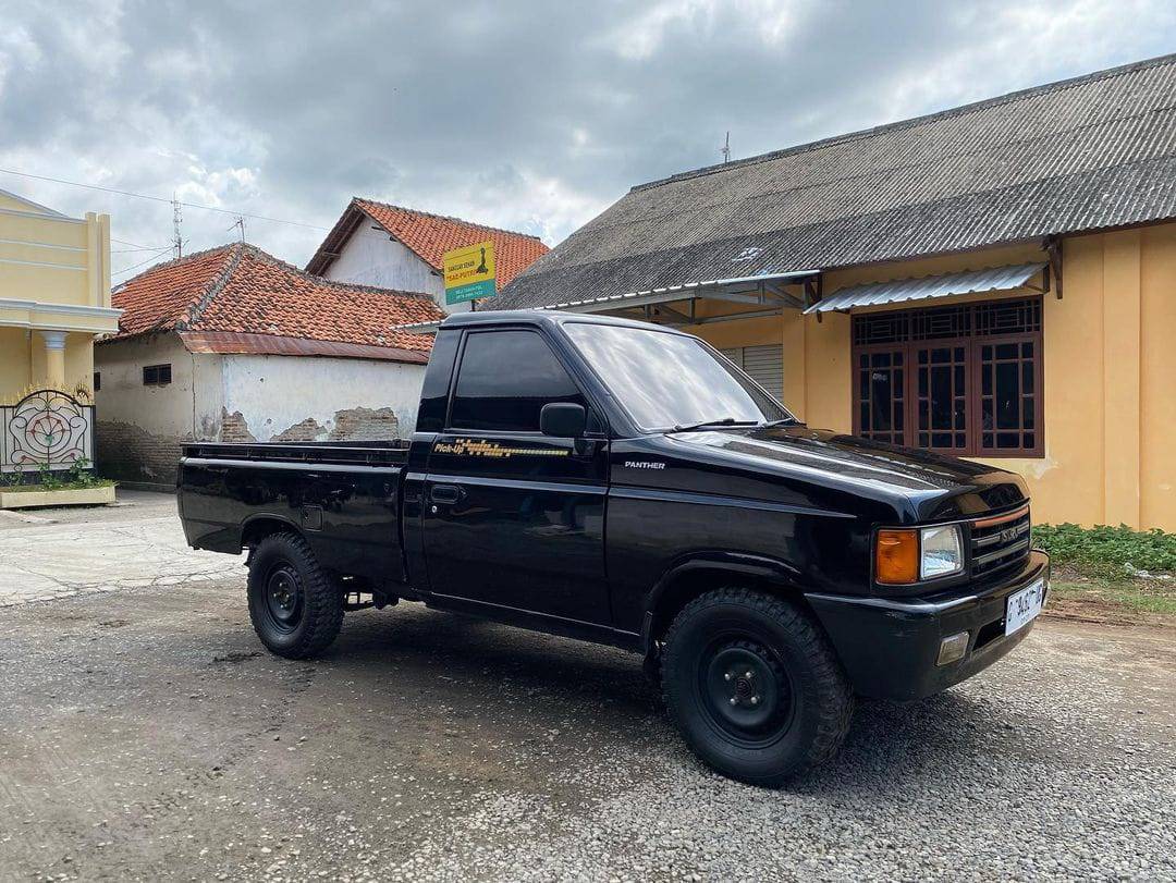 2013 Isuzu Panther 2.5 TURBO M/T PICK UP 2013 Isuzu Panther 2.5 TURBO M/T PICK UP