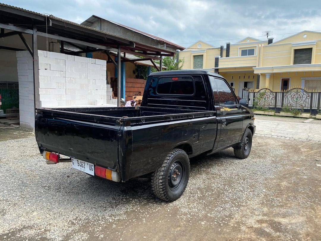 2013 Isuzu Panther 2.5 TURBO M/T PICK UP 2013 Isuzu Panther 2.5 TURBO M/T PICK UP