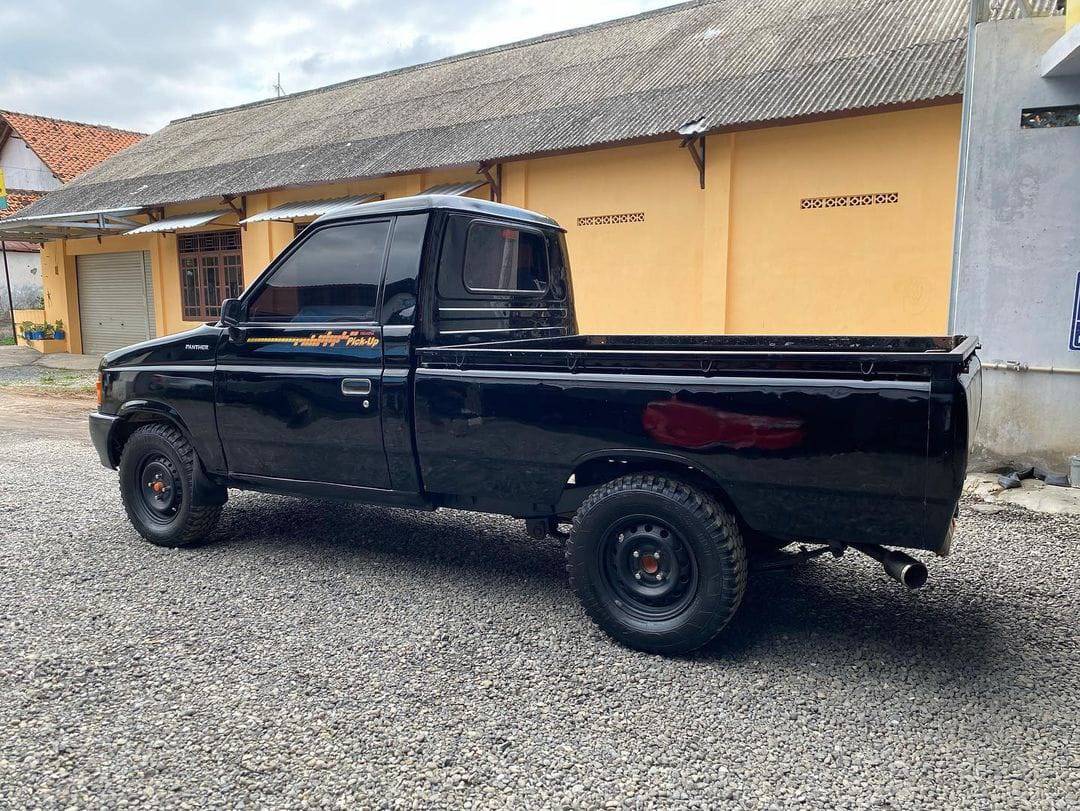 2013 Isuzu Panther 2.5 TURBO M/T PICK UP 2013 Isuzu Panther 2.5 TURBO M/T PICK UP