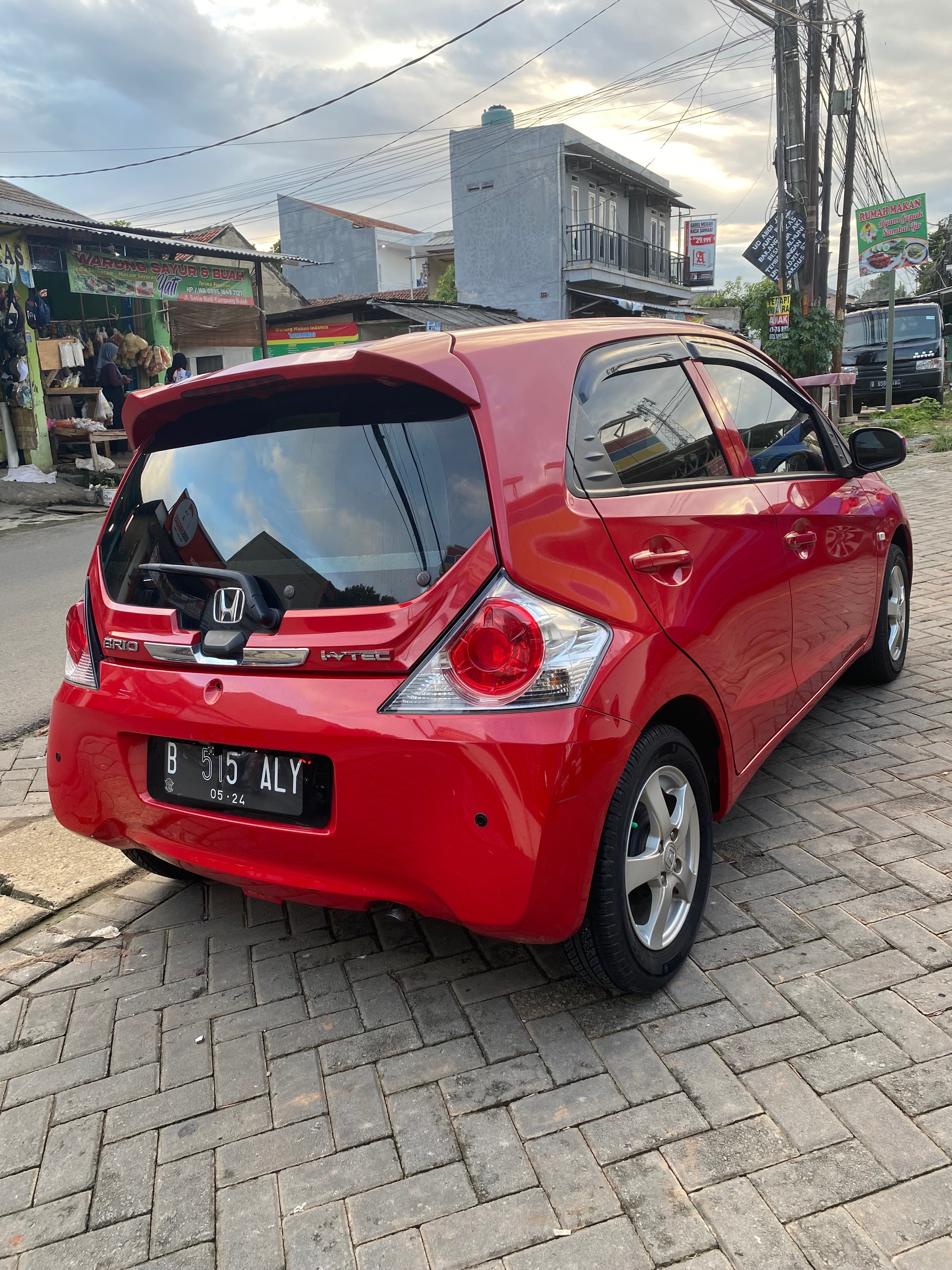 2015 Honda Brio i-VTEC E 1.2L AT 2015 Honda Brio i-VTEC E 1.2L AT