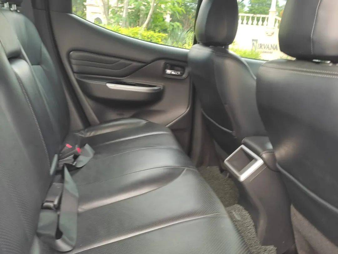 2020 Mitsubishi Triton  GLS MT Double Cab 4WD 2020 Mitsubishi Triton  GLS MT Double Cab 4WD