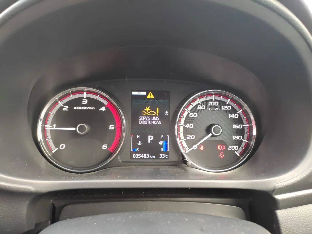 2020 Mitsubishi Triton  GLS MT Double Cab 4WD 2020 Mitsubishi Triton  GLS MT Double Cab 4WD