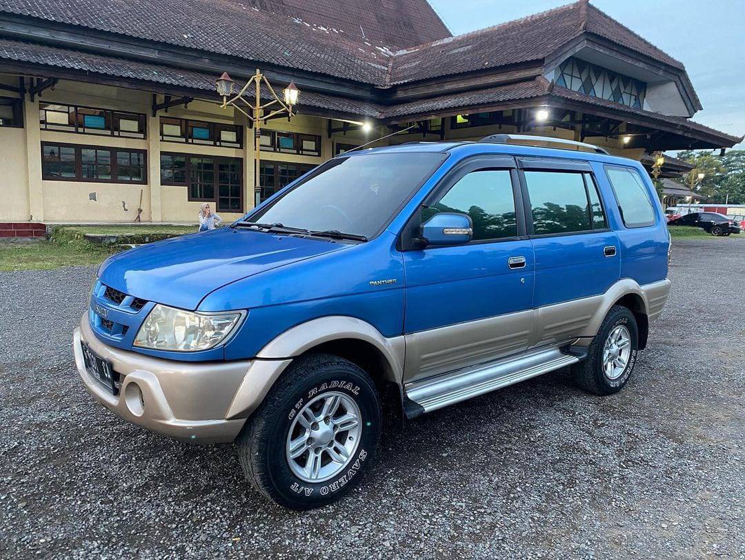 2004 Isuzu Panther 2004 Isuzu Panther