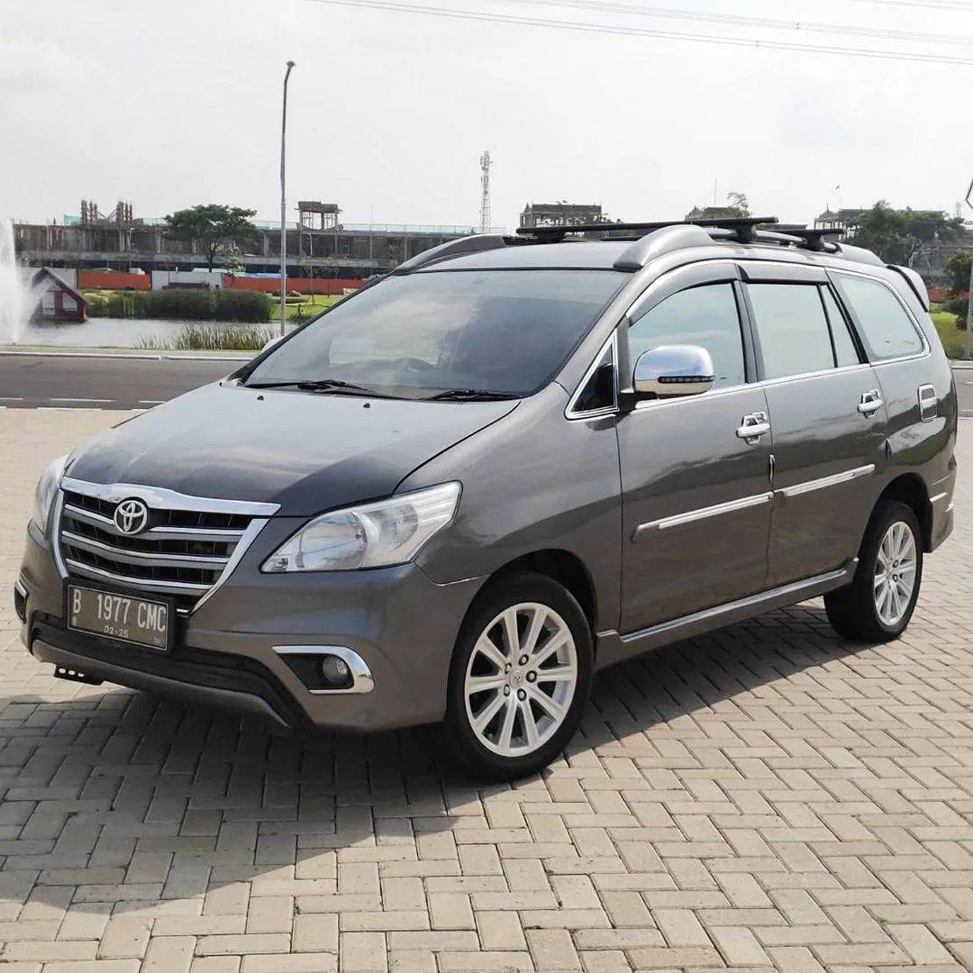 2015 Toyota Kijang Innova G LUXURY MT  BENSIN Bekas 2015 Toyota Kijang Innova G LUXURY MT  BENSIN Bekas