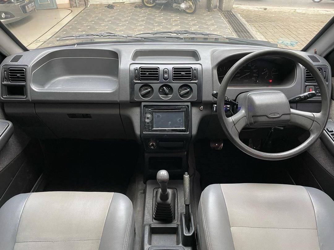 2000 Mitsubishi Kuda 2000 Mitsubishi Kuda