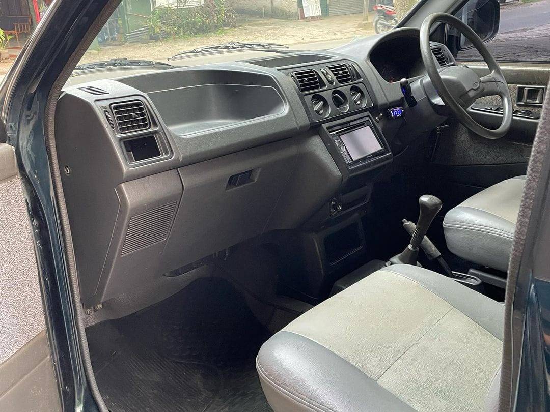 2000 Mitsubishi Kuda 2000 Mitsubishi Kuda