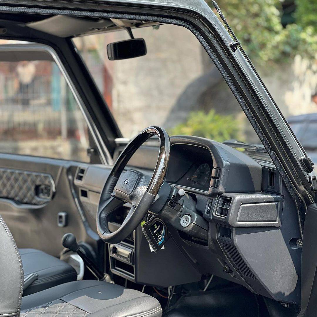 2000 Daihatsu Rocky 2000 Daihatsu Rocky