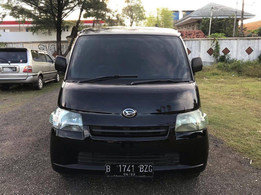 Second Hand 2012 Daihatsu Gran Max Second Hand 2012 Daihatsu Gran Max