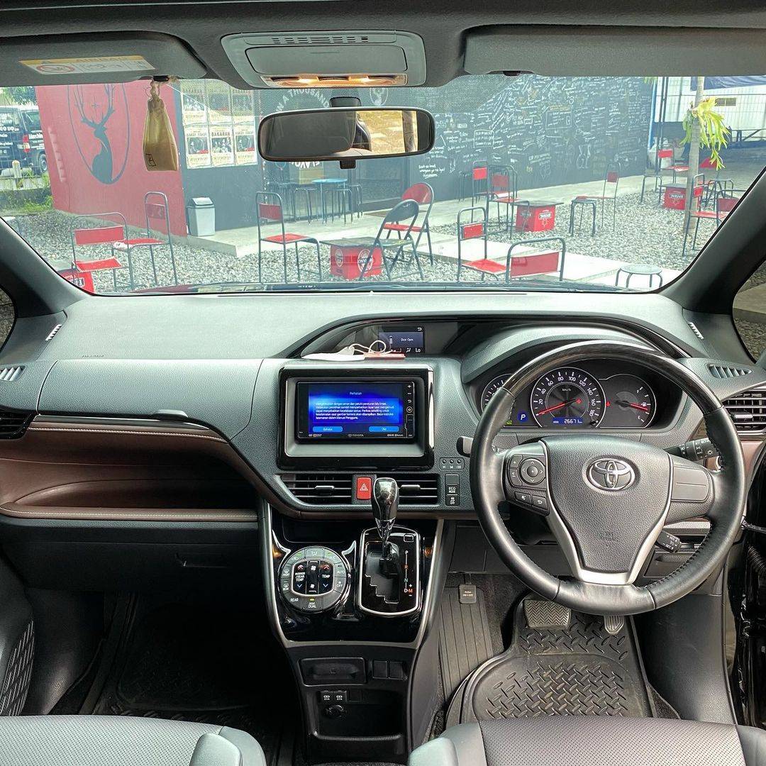 2020 Toyota Voxy 2020 Toyota Voxy