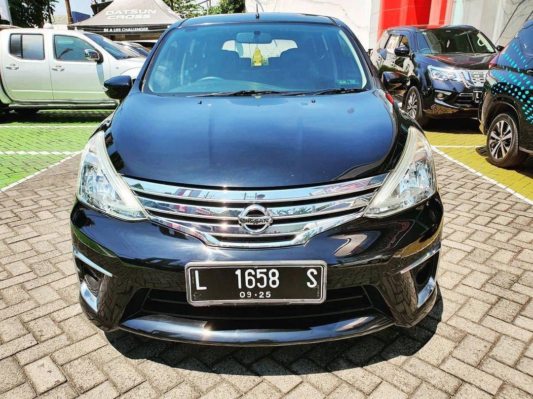 2015 Nissan Grand Livina Bekas 2015 Nissan Grand Livina Bekas