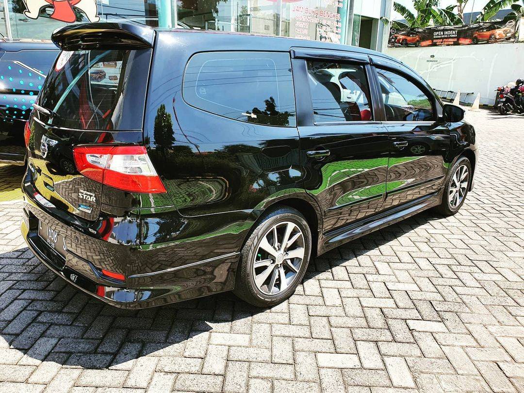 2015 Nissan Grand Livina 2015 Nissan Grand Livina