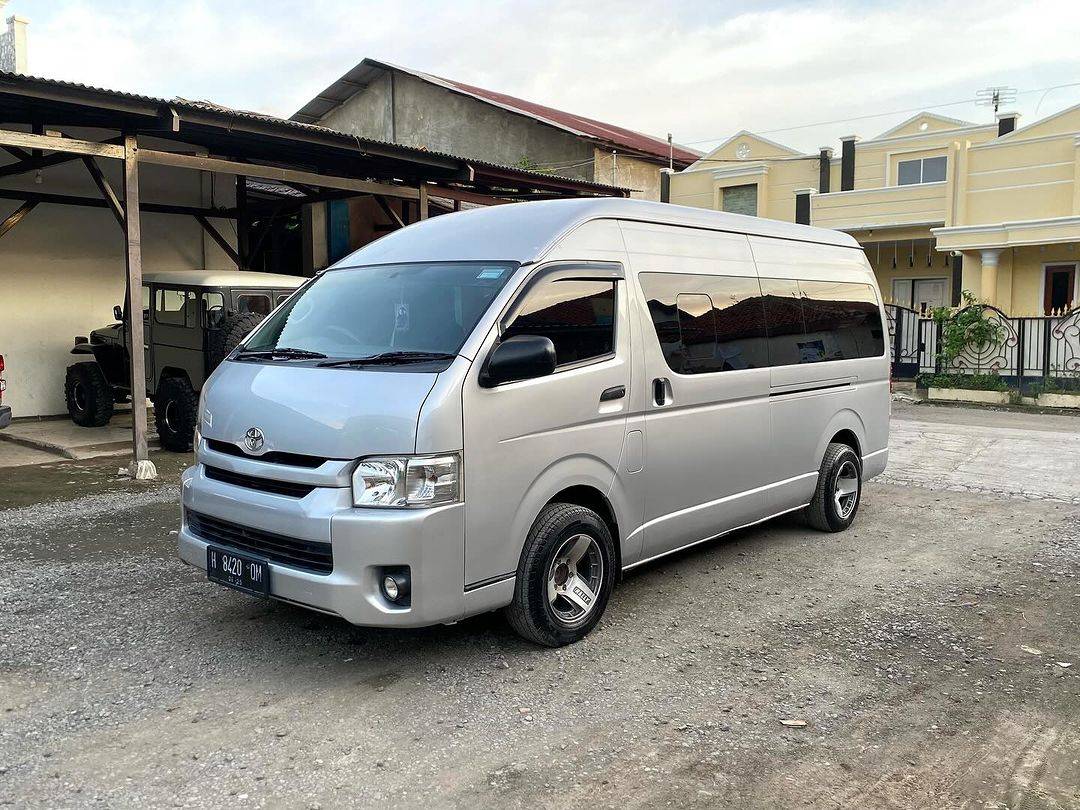 2015 Toyota Hiace Commuter Manual 2015 Toyota Hiace Commuter Manual
