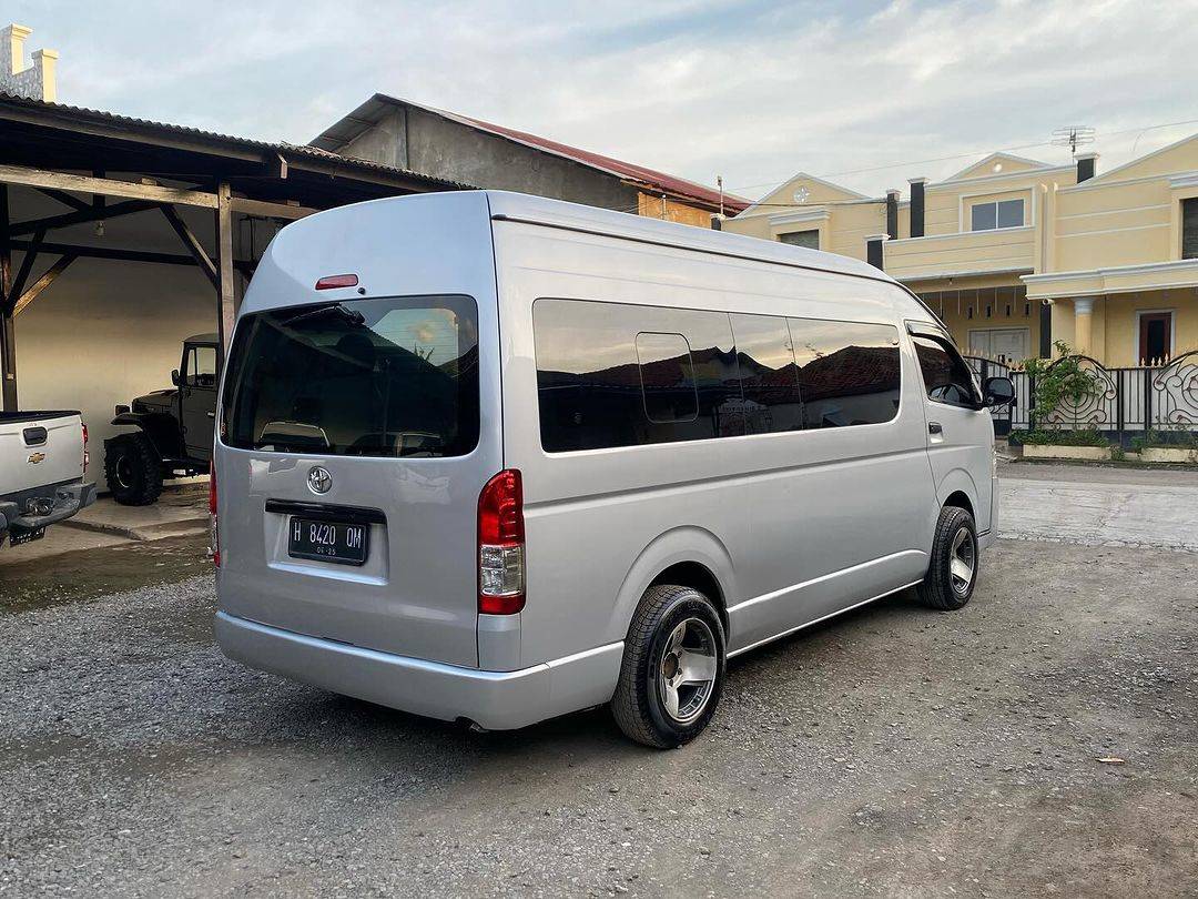 2015 Toyota Hiace Commuter Manual 2015 Toyota Hiace Commuter Manual
