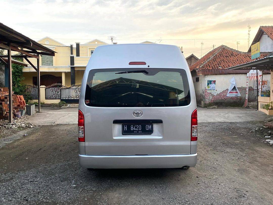 2015 Toyota Hiace Commuter Manual 2015 Toyota Hiace Commuter Manual