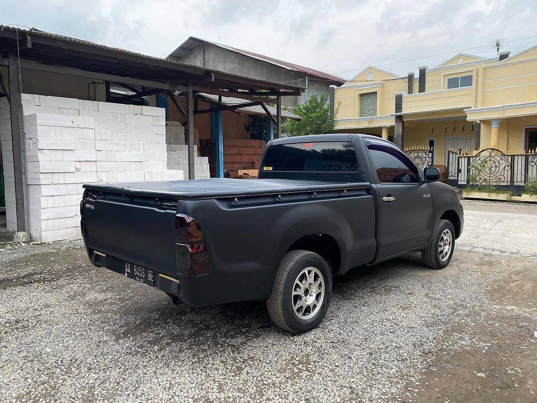 2013 Toyota Hilux 2.5L Single Cab 2013 Toyota Hilux 2.5L Single Cab