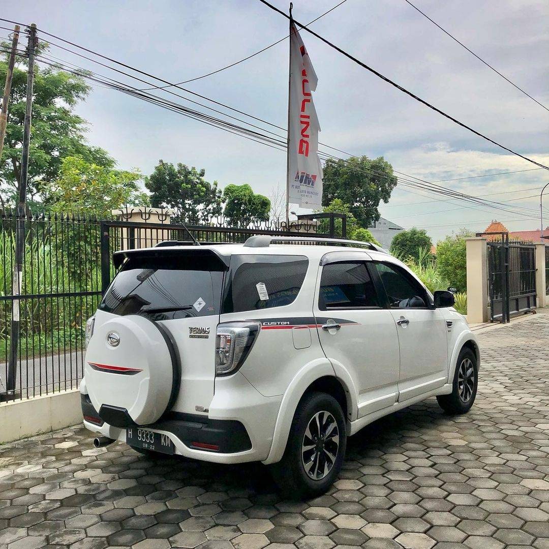 2017 Daihatsu Terios R AT Custom 2017 Daihatsu Terios R AT Custom