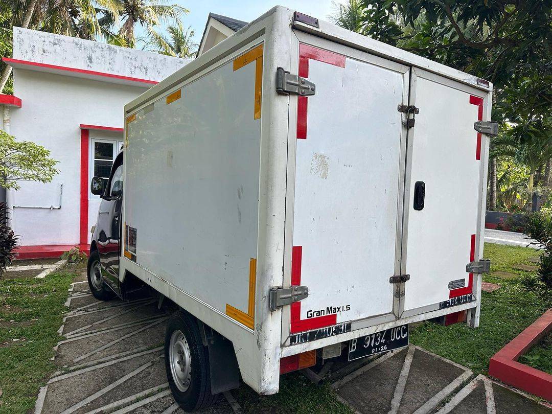 2010 Daihatsu Grand Max 2010 Daihatsu Grand Max