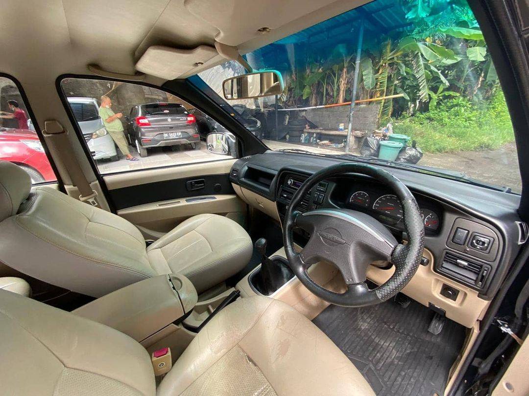 2008 Isuzu Panther HIGRADE LS TURBO M/T 2008 Isuzu Panther HIGRADE LS TURBO M/T