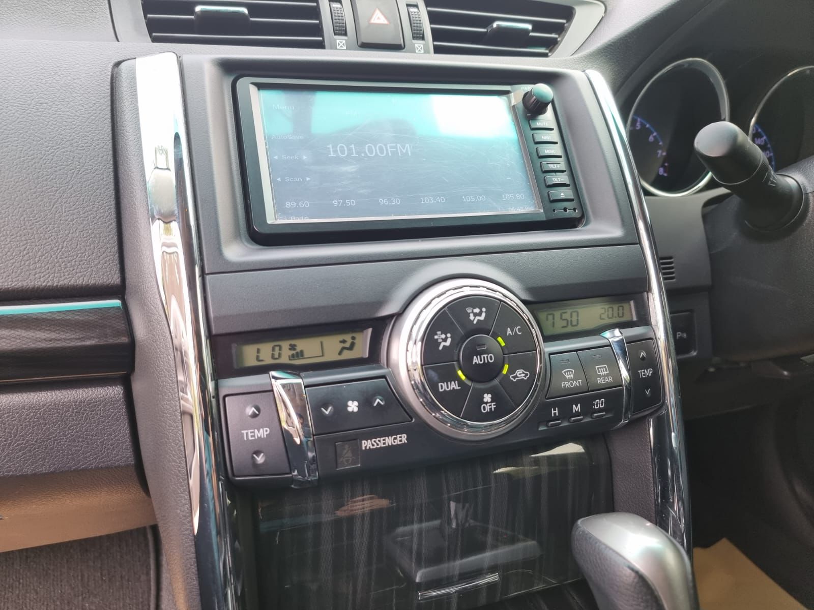 2012 Toyota Mark X Sedan 2.5L X AT 2012 Toyota Mark X Sedan 2.5L X AT