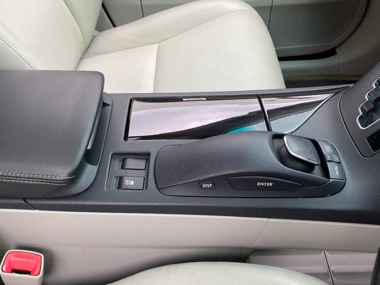 2012 Lexus RX 270 2.7 AT 2012 Lexus RX 270 2.7 AT