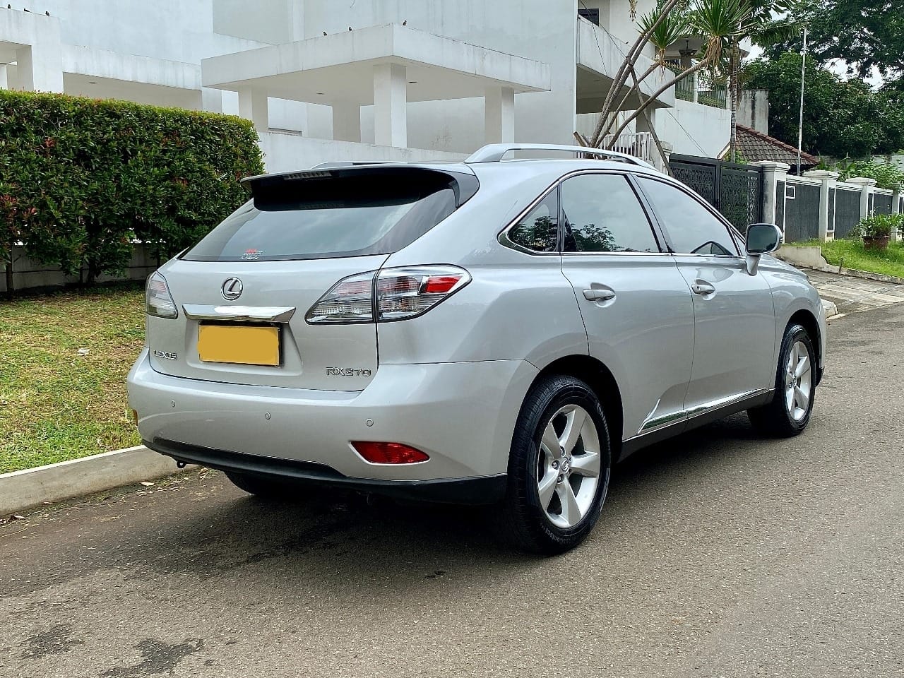 2012 Lexus RX 270 2.7 AT 2012 Lexus RX 270 2.7 AT