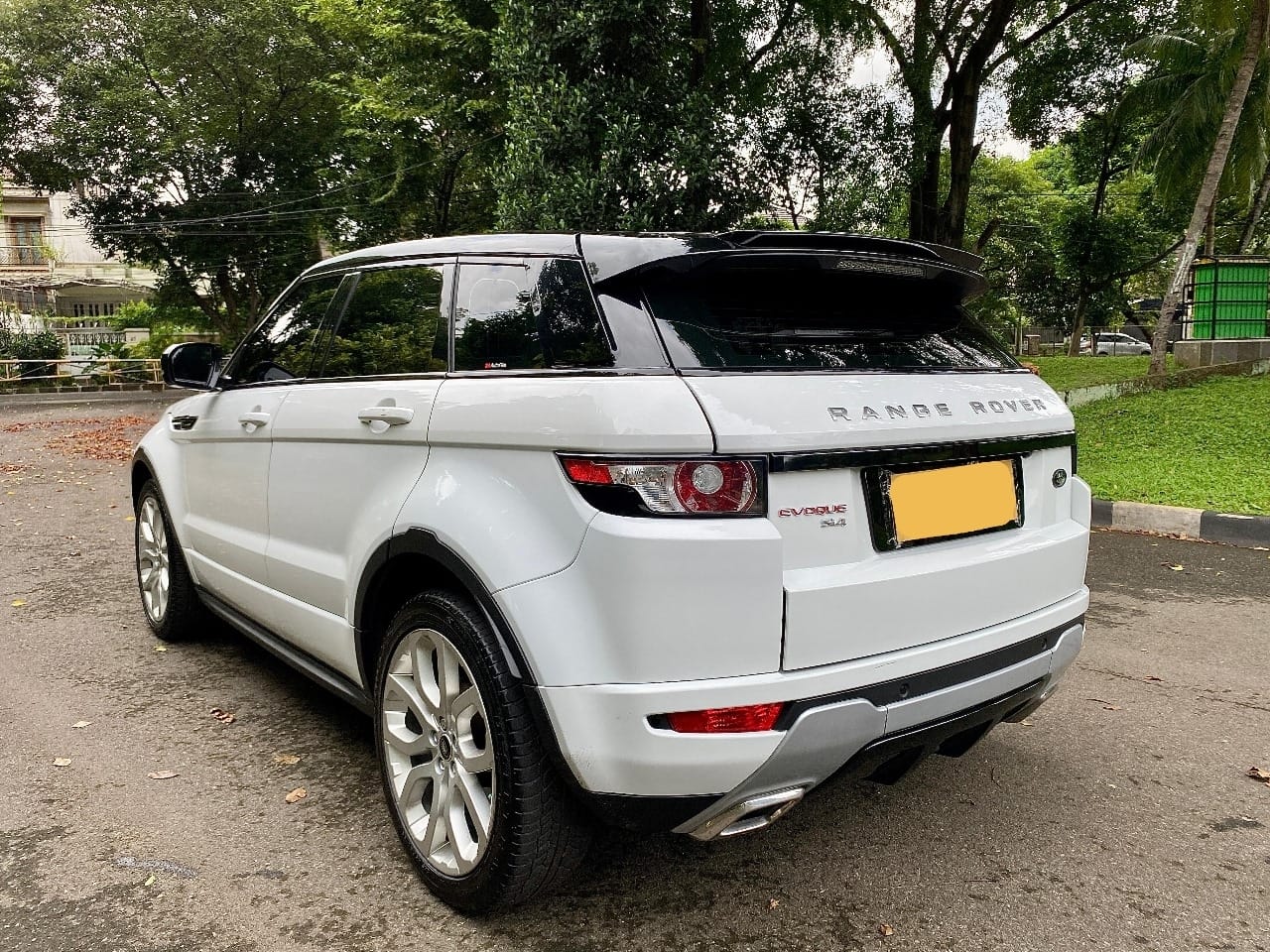 2014 Land Rover Range Rover Evoque EVOQUE 2.0 L Si 4 DYNAMIC 2014 Land Rover Range Rover Evoque EVOQUE 2.0 L Si 4 DYNAMIC