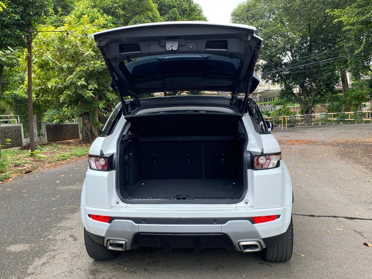 2014 Land Rover Range Rover Evoque EVOQUE 2.0 L Si 4 DYNAMIC 2014 Land Rover Range Rover Evoque EVOQUE 2.0 L Si 4 DYNAMIC