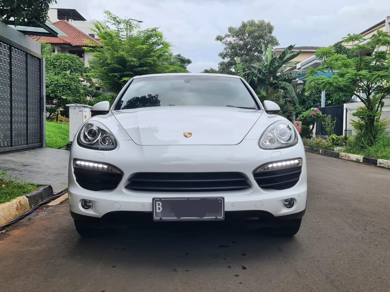 Second Hand 2013 Porsche Cayenne Standard Second Hand 2013 Porsche Cayenne Standard