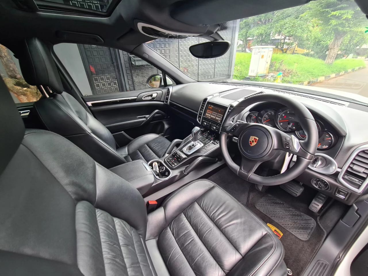 2013 Porsche Cayenne Standard 2013 Porsche Cayenne Standard