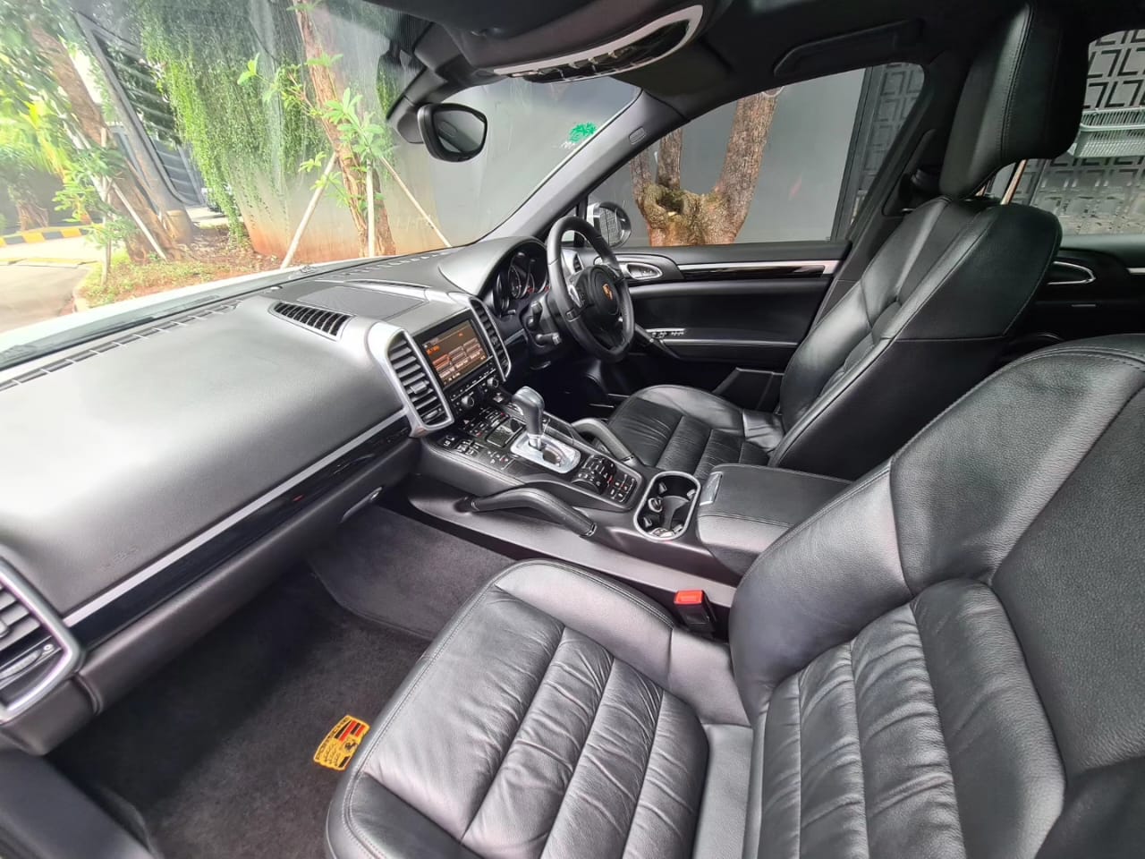 2013 Porsche Cayenne Standard 2013 Porsche Cayenne Standard