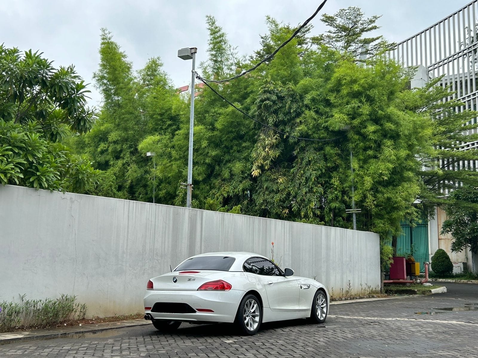 2013 BMW Z4 sDrive30i M Sport 2013 BMW Z4 sDrive30i M Sport