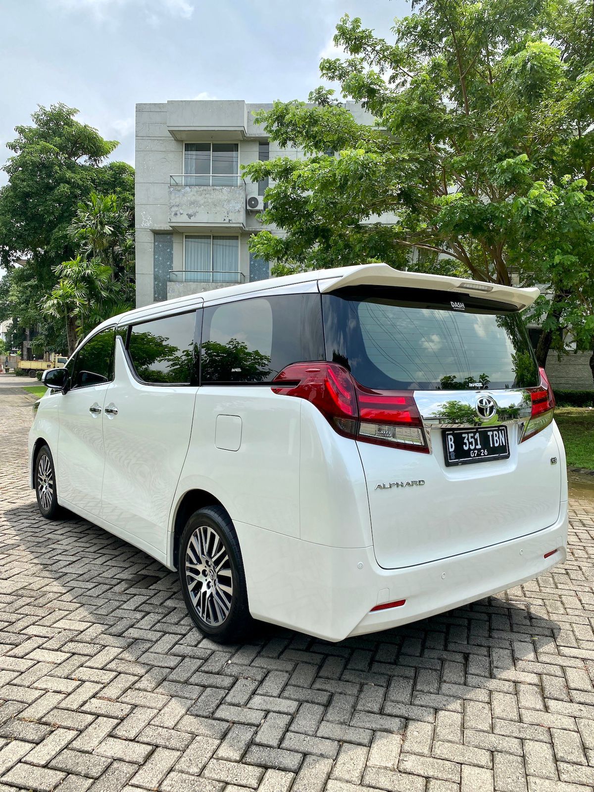 2016 Toyota Alphard 2016 Toyota Alphard