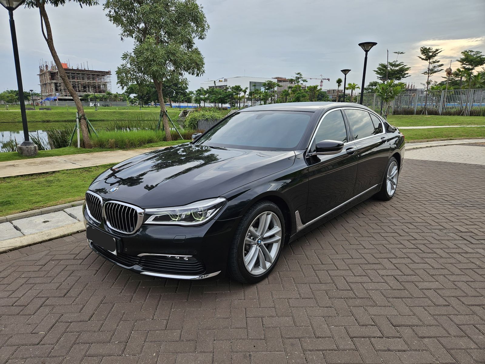 2018 BMW 7 Series Sedan 2018 BMW 7 Series Sedan