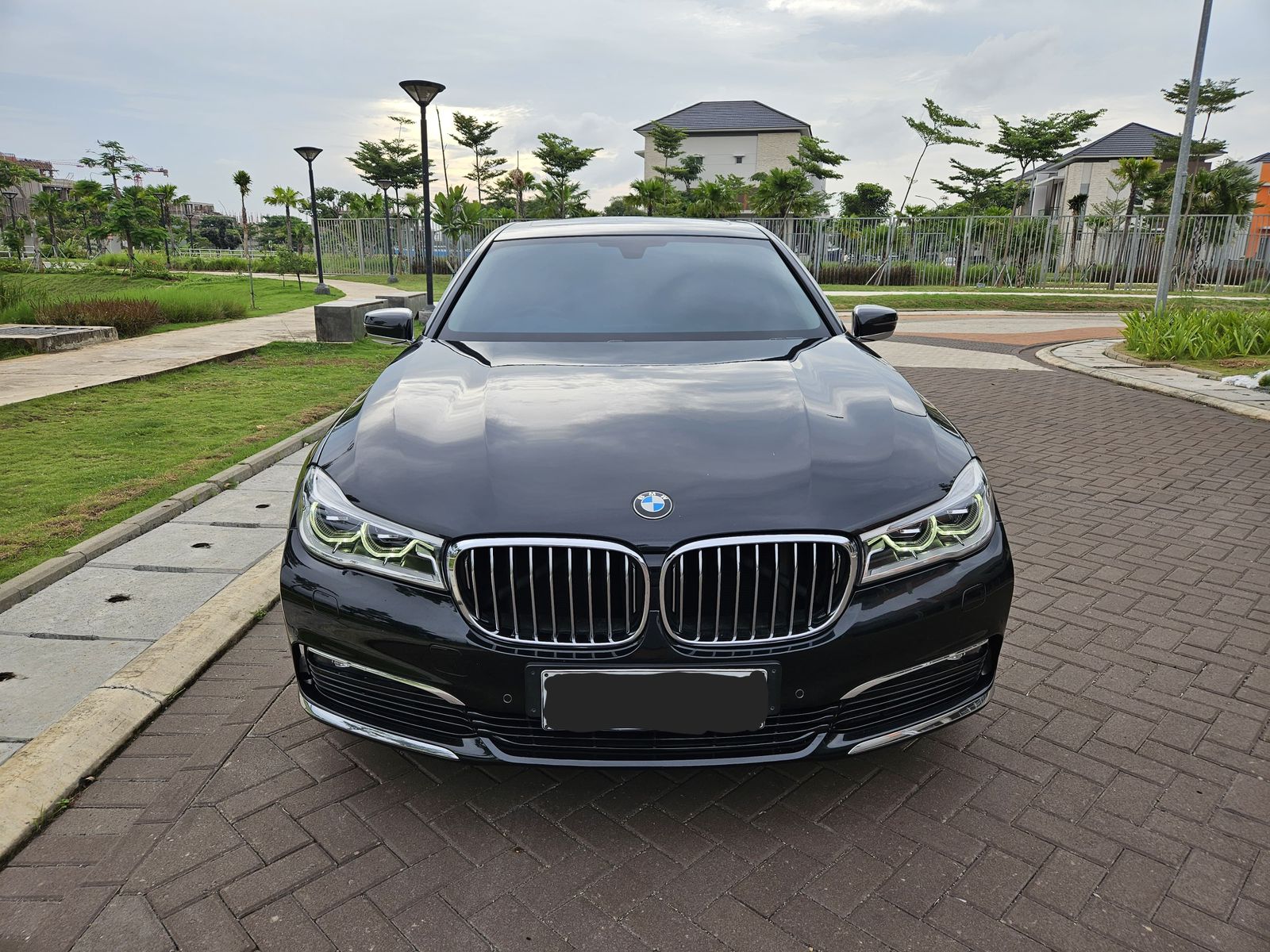 2018 BMW 7 Series Sedan 2018 BMW 7 Series Sedan