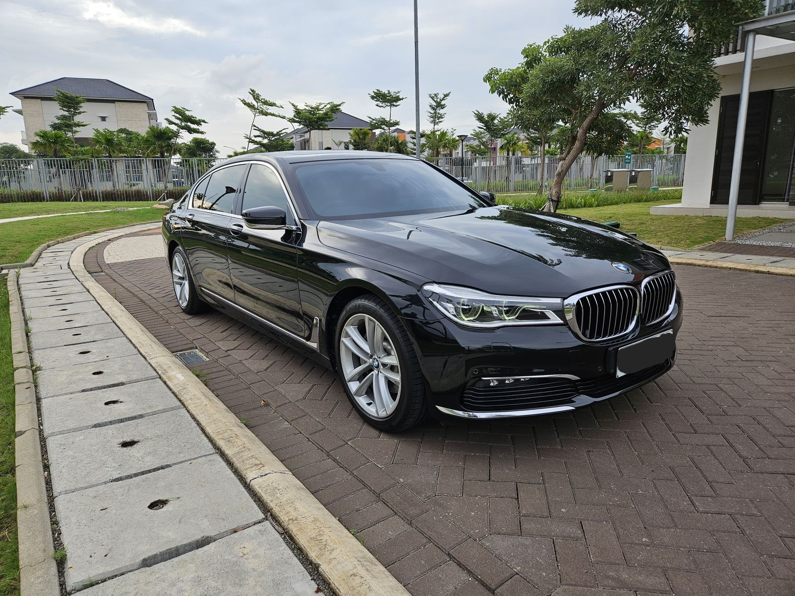 2018 BMW 7 Series Sedan 2018 BMW 7 Series Sedan