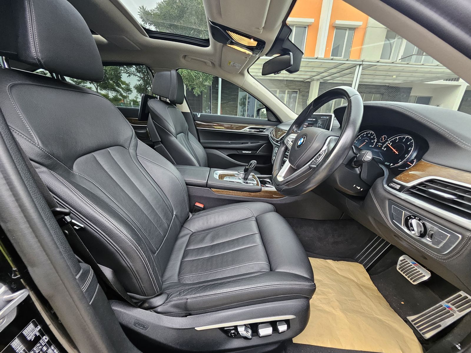 2018 BMW 7 Series Sedan 2018 BMW 7 Series Sedan