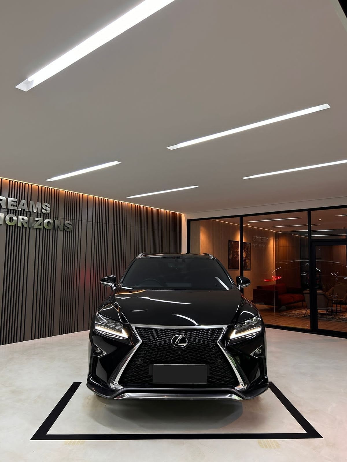 2019 Lexus RX 300 F Sport Bekas 2019 Lexus RX 300 F Sport Bekas