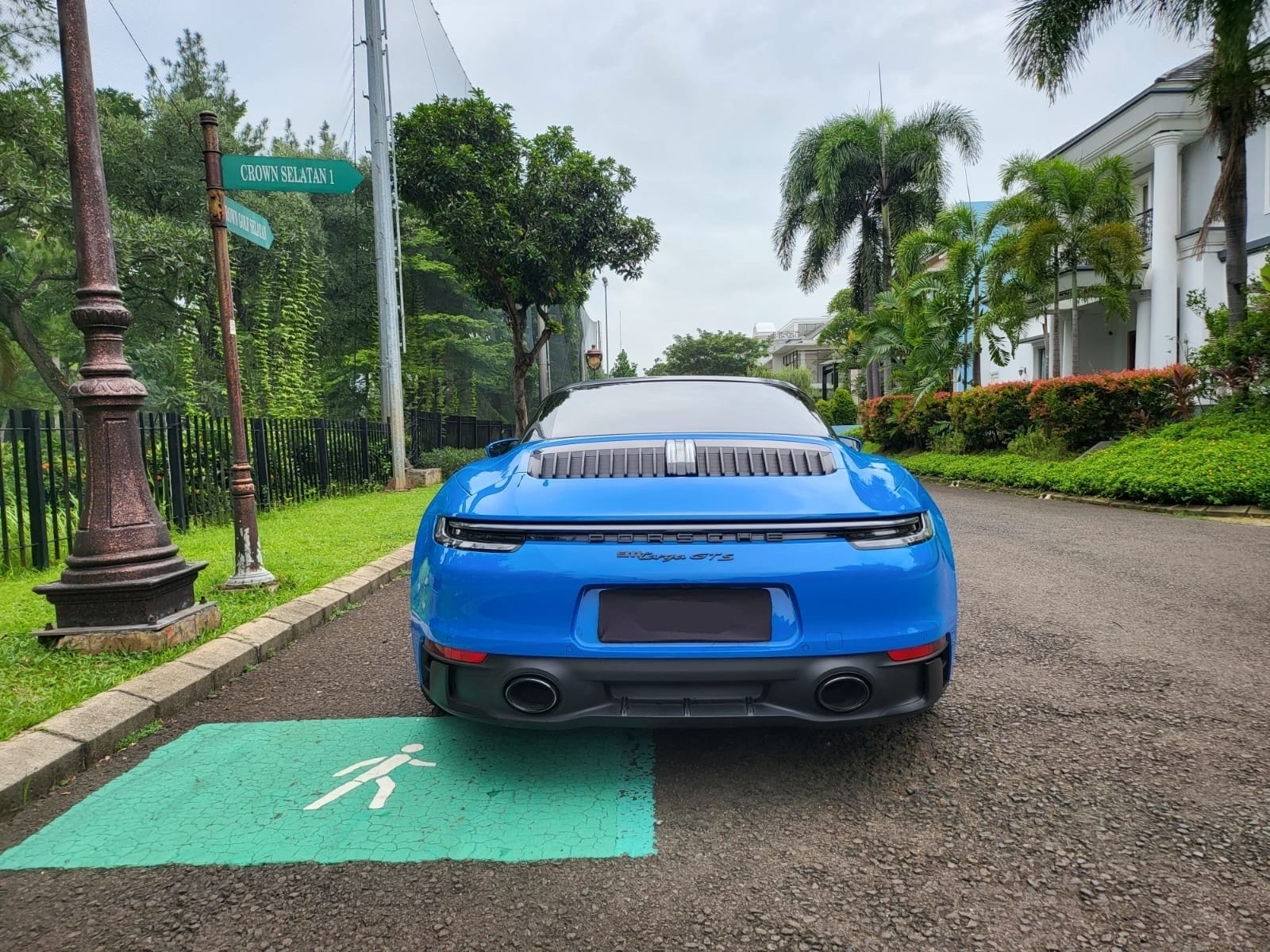 2023 Porsche 911 Targa 4 GTS PDK 2023 Porsche 911 Targa 4 GTS PDK