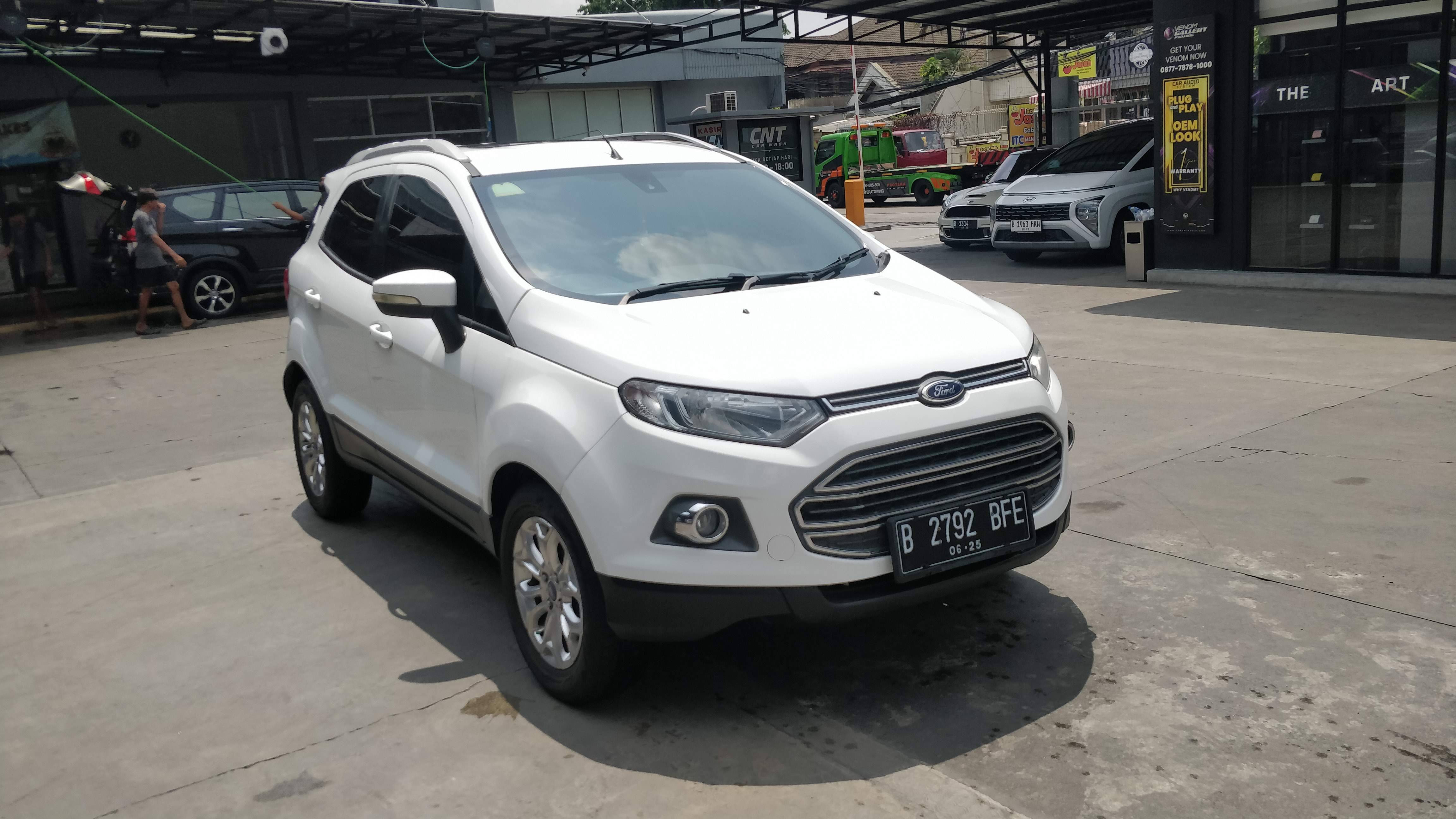 Second Hand 2015 Ford Ecosport Titanium1.5L AT