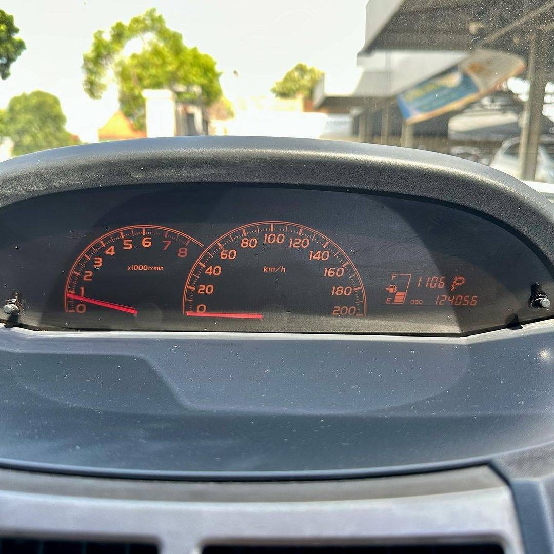 2011 Toyota Yaris  S Limited AT 2011 Toyota Yaris  S Limited AT