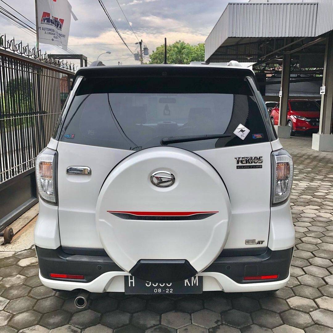 2017 Daihatsu Terios R AT Custom 2017 Daihatsu Terios R AT Custom