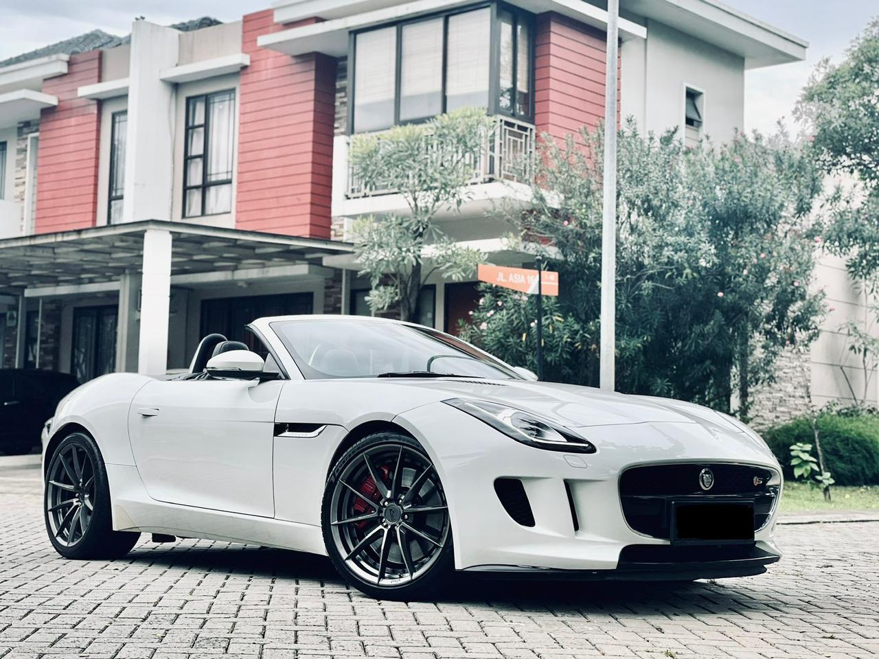 2014 Jaguar F-Type Convertible 3.0 LITRE V6 340 SUPERCHARGED - AUTOMATIC Bekas 2014 Jaguar F-Type Convertible 3.0 LITRE V6 340 SUPERCHARGED - AUTOMATIC Bekas