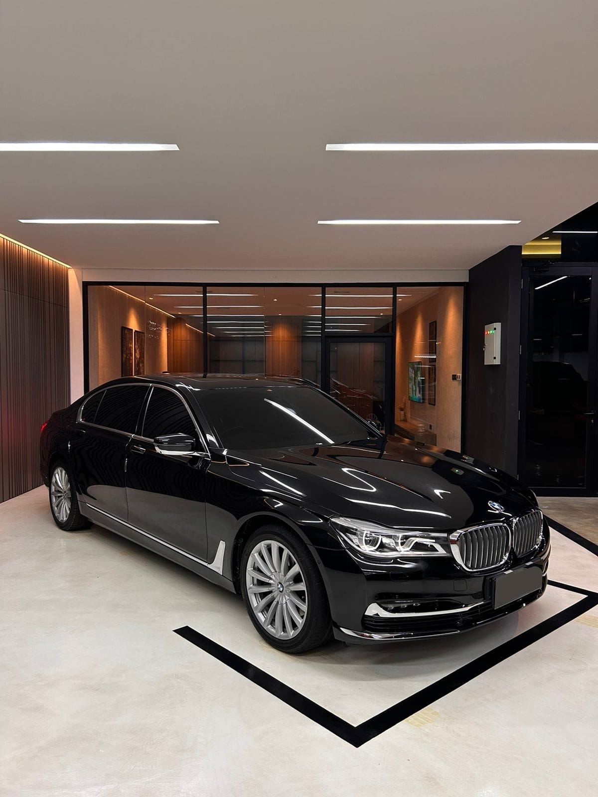 2019 BMW 7 Series Sedan 740Li Pure Excellence 2019 BMW 7 Series Sedan 740Li Pure Excellence