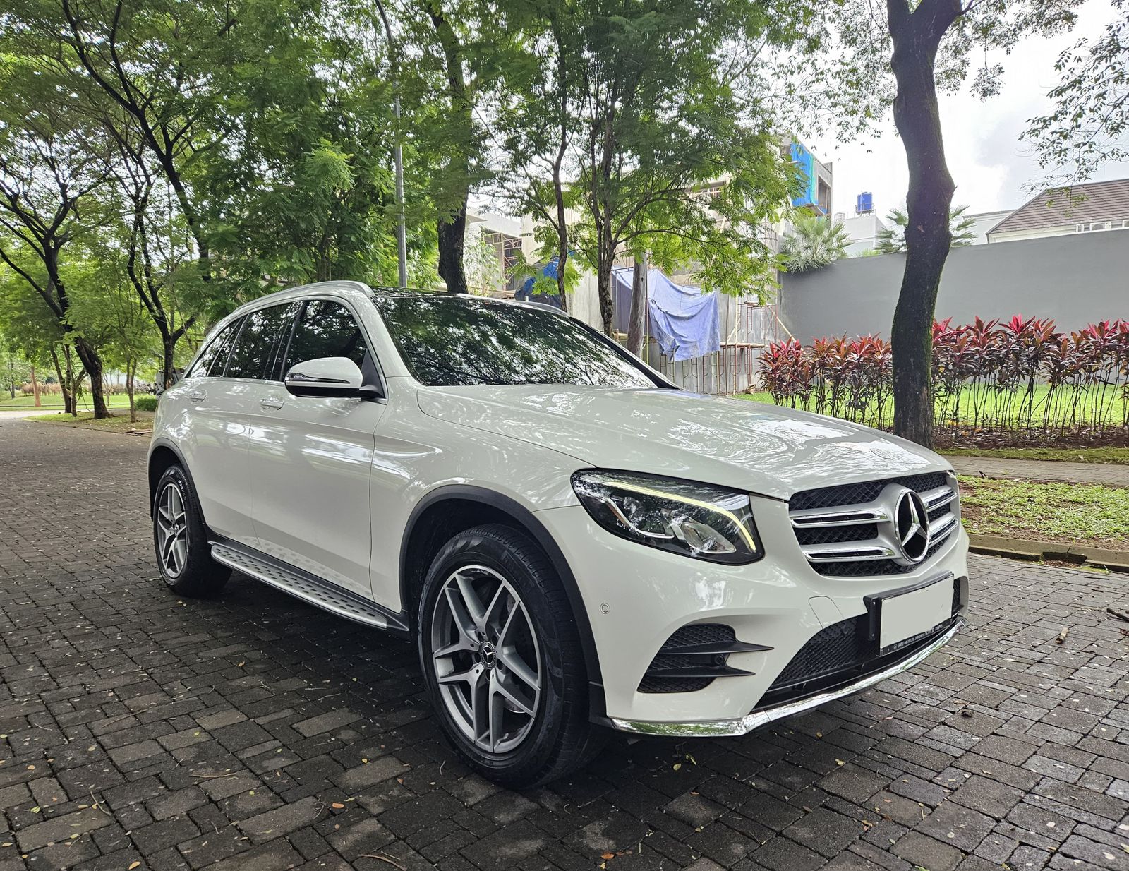 2018 Mercedes Benz GLC-Class 200 AMG Line 2018 Mercedes Benz GLC-Class 200 AMG Line