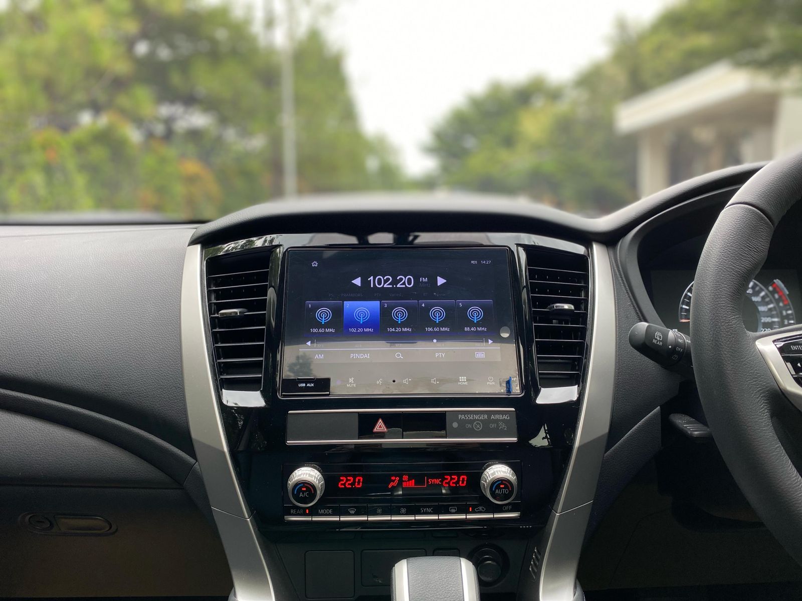 2023 Mitsubishi Pajero Sport Dakar AT 4x2 2023 Mitsubishi Pajero Sport Dakar AT 4x2