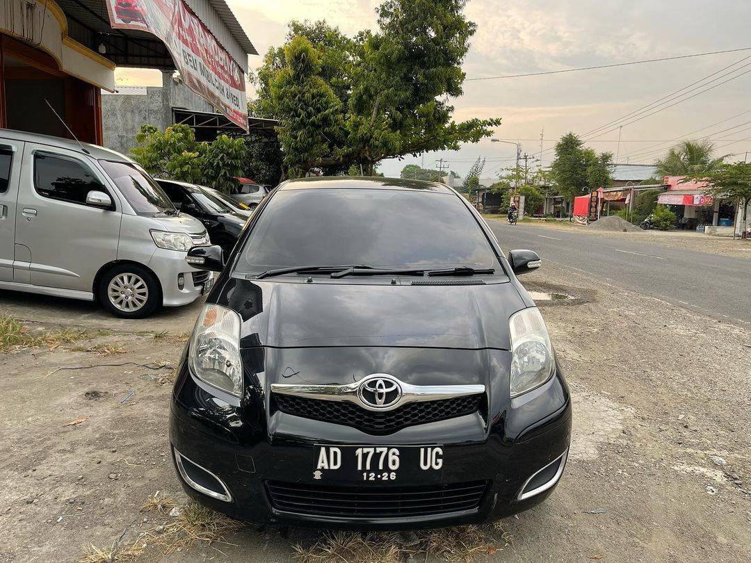 Second Hand 2010 Toyota Yaris  J MT Second Hand 2010 Toyota Yaris  J MT