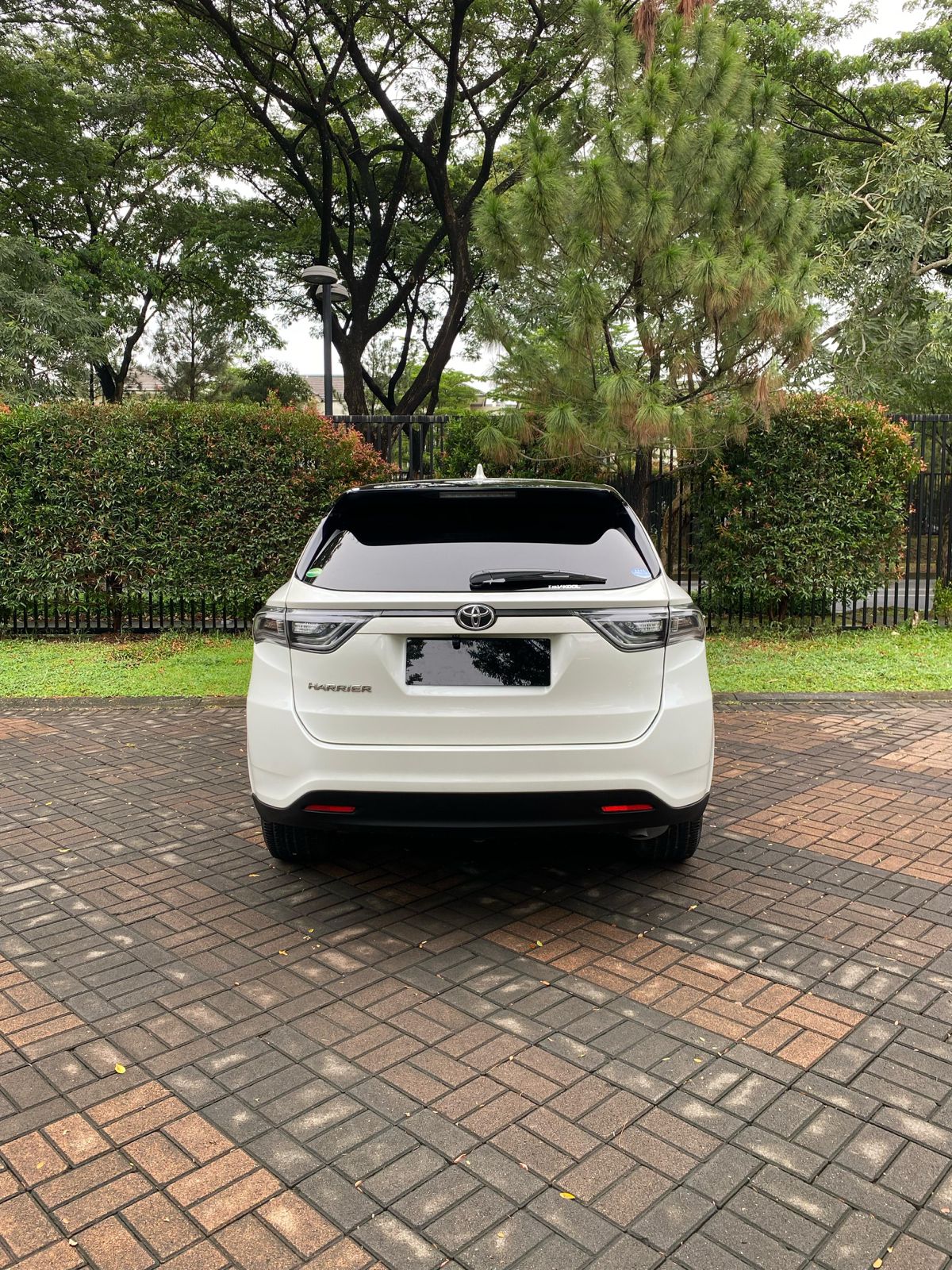 2014 Toyota Harrier 2.0L AT 2014 Toyota Harrier 2.0L AT