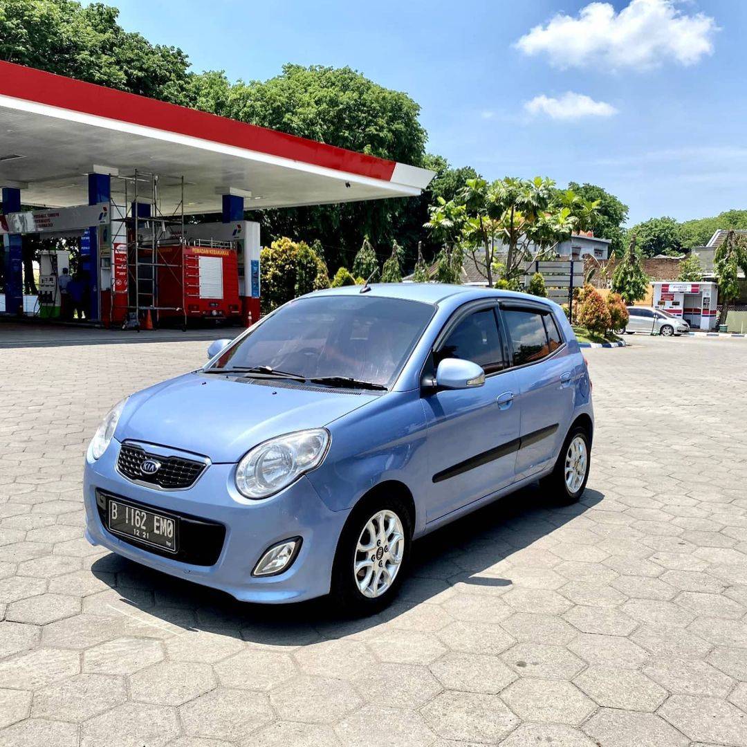 Second Hand 2011 Kia Picanto SE 1.2L MT Second Hand 2011 Kia Picanto SE 1.2L MT
